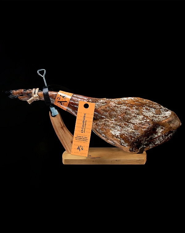 Iberian Cebo de Campo Ham 50% Iberian breed + Jamonero (ham holder)